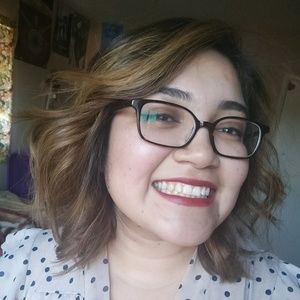 Meet your Posher, Natalie